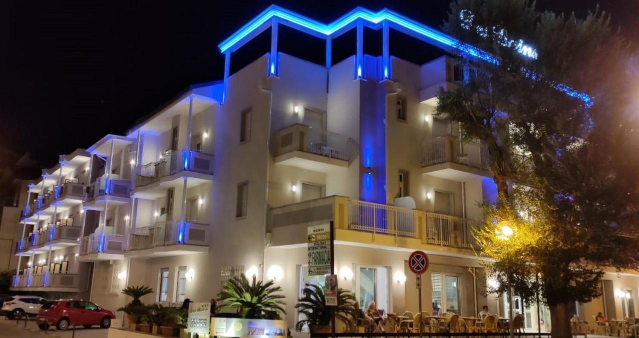 Hotel Des Bains Cattolica Kültér fotó