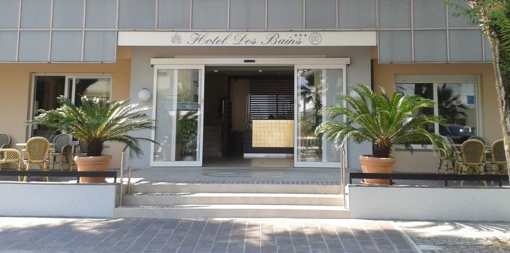 Hotel Des Bains Cattolica Kültér fotó